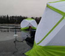 Выбор палатки для зимней рыбалки с ночевкой и отзыв о Лотос Куб 4 Термо (лонг).